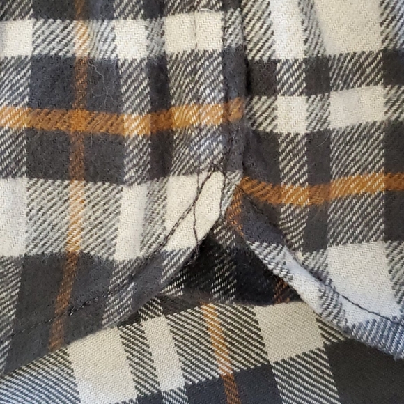 NWOT Jach's• L shirt flannel plaid gray button up - Picture 5 of 11